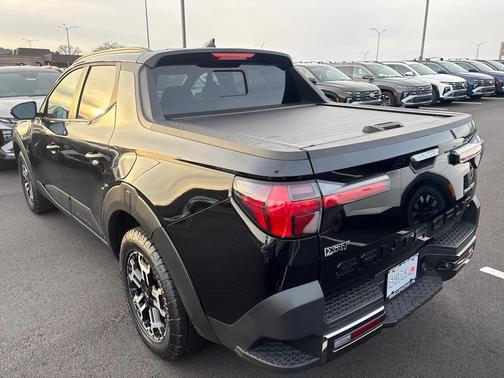 Phantom Black 2025 Hyundai SANTA CRUZ XRT