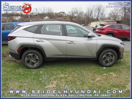 Shimmering Silver 2026 Hyundai TUCSON Hybrid Blue SE