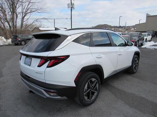 2026 Hyundai TUCSON Hybrid SEL