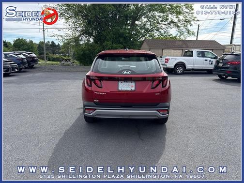 Ultimate Red 2026 Hyundai TUCSON SE