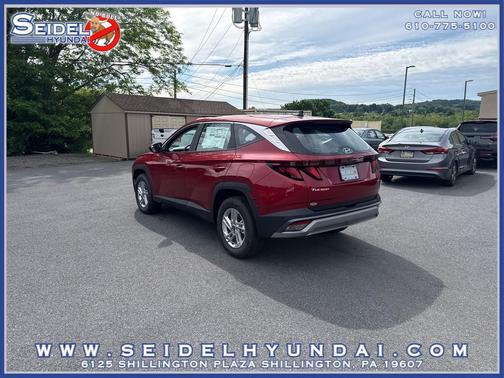 Ultimate Red 2026 Hyundai TUCSON SE