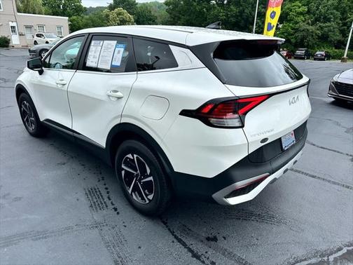 2023 Kia Sportage Hybrid LX