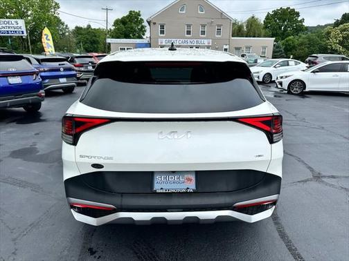 2023 Kia Sportage Hybrid LX