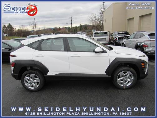 2026 Hyundai KONA SE