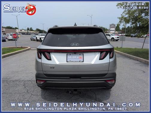 Shimmering Silver 2026 Hyundai TUCSON XRT