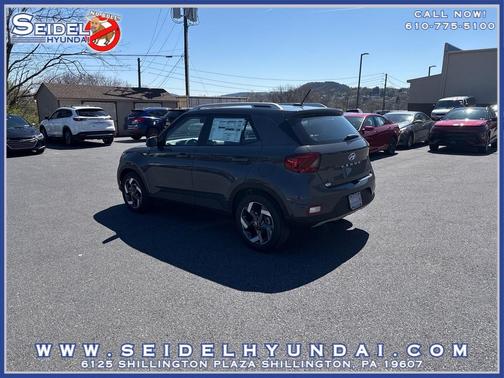 Ecotronic Gray 2026 Hyundai VENUE SEL