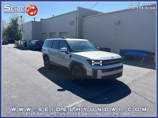 Shimmering Silver 2026 Hyundai SANTA FE HEV Calligraphy