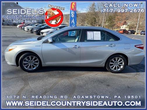 2016 Toyota Camry Hybrid SE