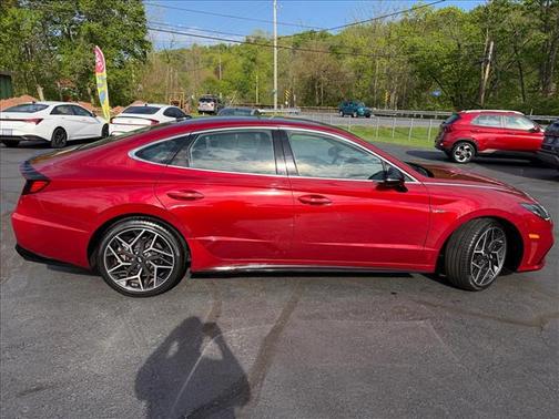 Ultimate Red 2023 Hyundai SONATA SE
