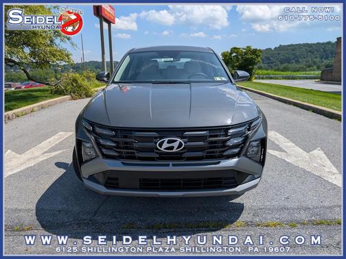 2025 Hyundai TUCSON SE