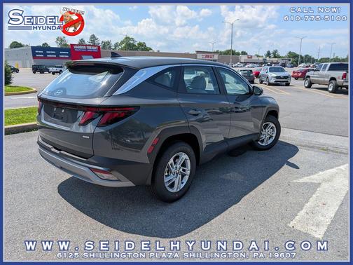 2025 Hyundai TUCSON SE