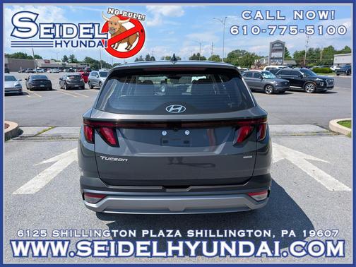 2025 Hyundai TUCSON SE