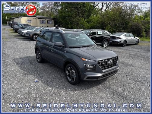 Ecotronic Gray 2026 Hyundai VENUE SEL