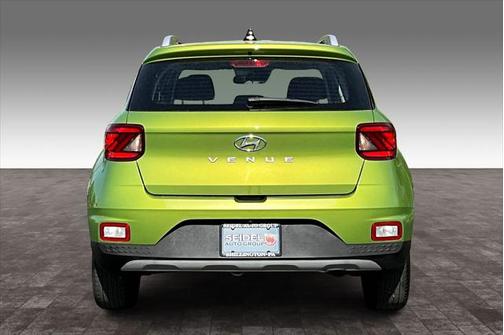 2022 Hyundai VENUE SEL