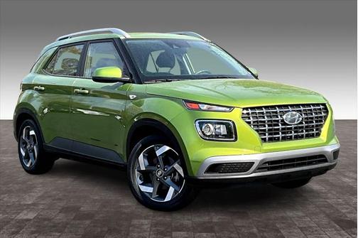 2022 Hyundai VENUE SEL