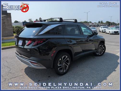 Phantom Black 2026 Hyundai TUCSON SEL Plus