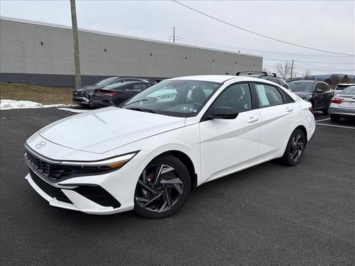 2025 Hyundai ELANTRA Sport