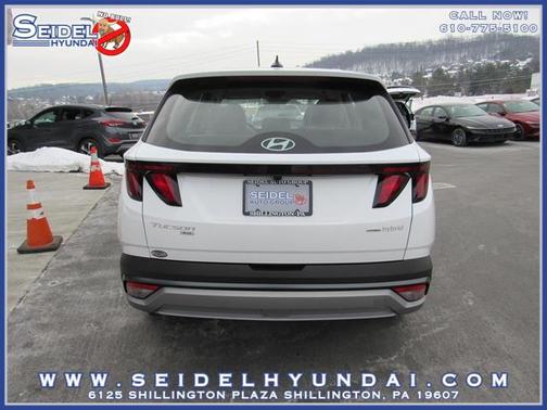 2026 Hyundai TUCSON Hybrid Blue SE