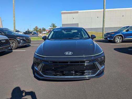 2024 Hyundai SONATA Hybrid Limited
