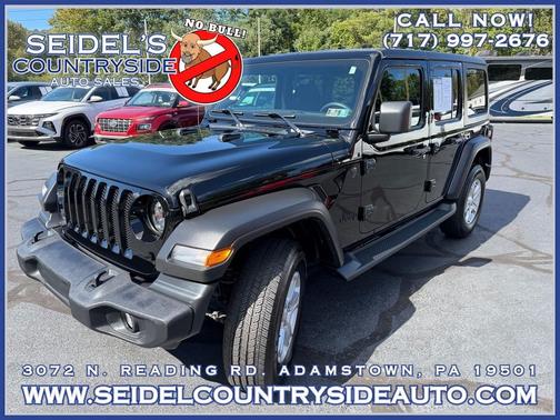 Black Clearcoat 2022 Jeep Wrangler Unlimited Sport