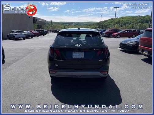 Phantom Black 2026 Hyundai TUCSON SE