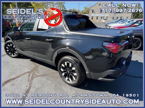 Phantom Black 2025 Hyundai SANTA CRUZ SEL Activity