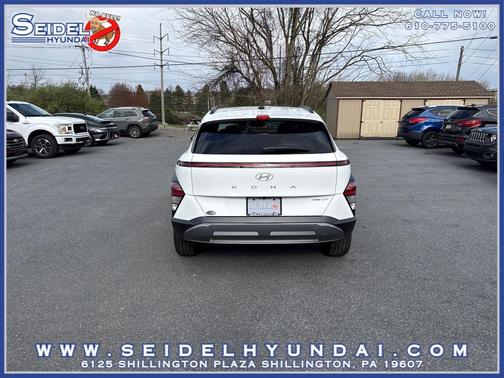 Atlas White 2026 Hyundai KONA SEL Premium