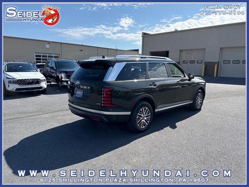 Titan Green 2026 Hyundai PALISADE SEL 8P