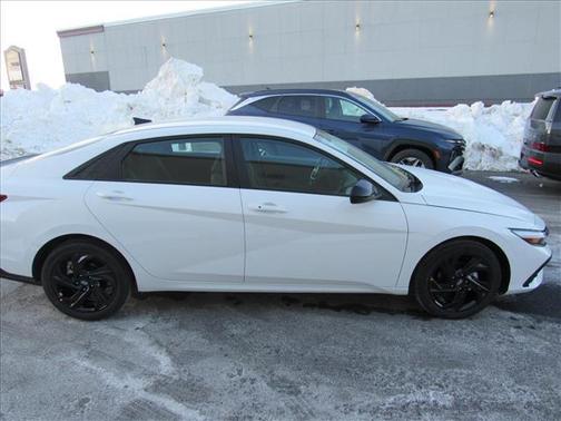 2026 Hyundai ELANTRA Sport