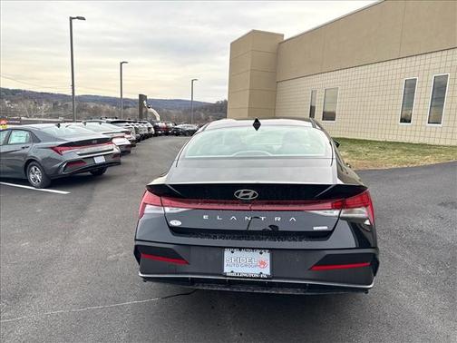 2026 Hyundai ELANTRA HEV Blue