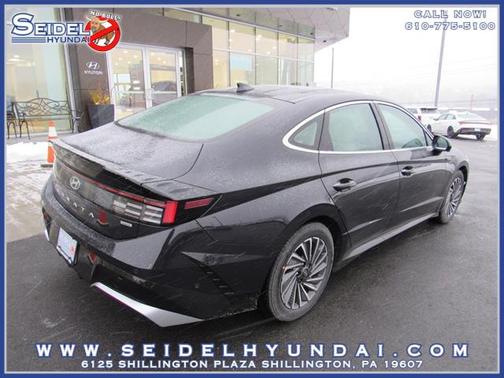 2026 Hyundai SONATA Hybrid Limited