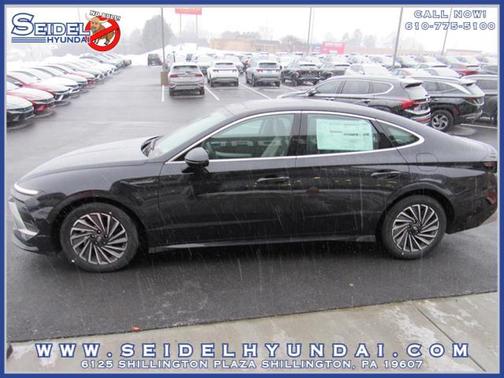 2026 Hyundai SONATA Hybrid Limited