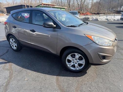 2011 Hyundai TUCSON GL