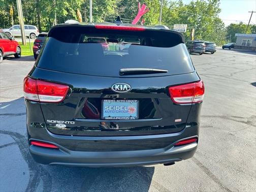 2018 Kia Sorento LX