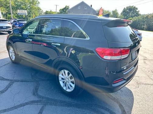 2018 Kia Sorento LX