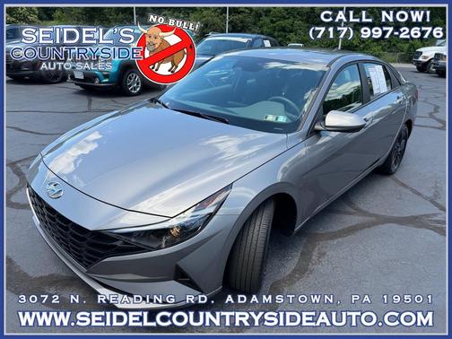 Fluid Metal 2023 Hyundai ELANTRA HEV Blue