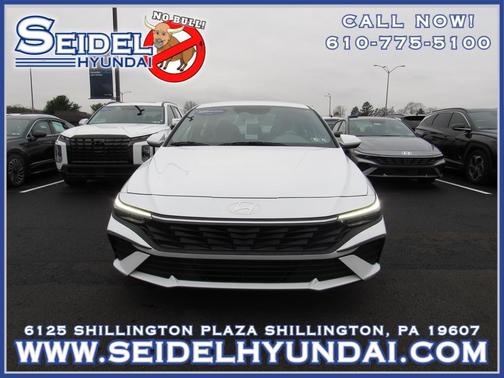 2025 Hyundai ELANTRA SE