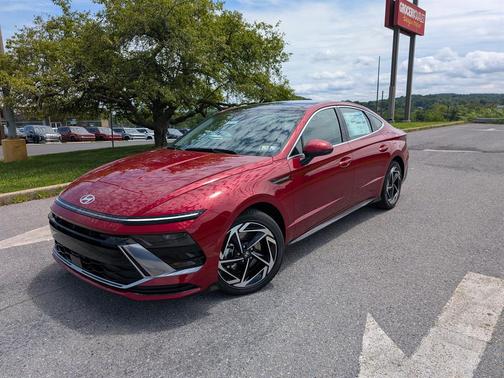 2025 Hyundai SONATA SEL