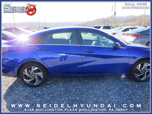 2025 Hyundai ELANTRA SEL