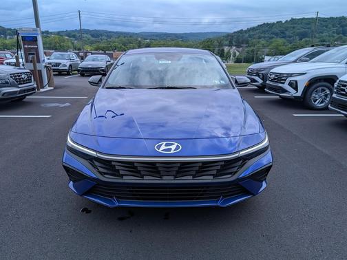 2025 Hyundai ELANTRA Sport