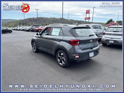 Ecotronic Gray 2026 Hyundai VENUE SEL