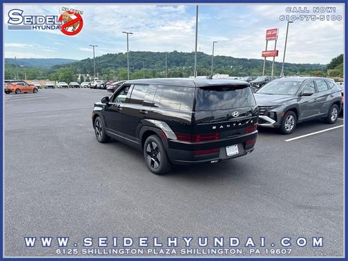 Phantom Black 2026 Hyundai SANTA FE SE