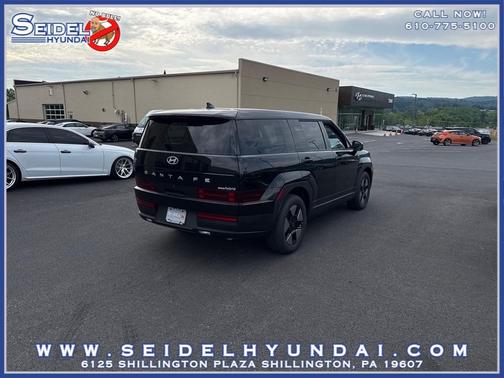 Phantom Black 2026 Hyundai SANTA FE SE