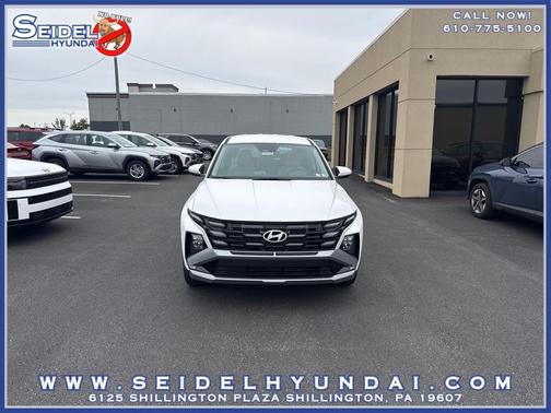 Serenity White Pearl 2026 Hyundai TUCSON SE