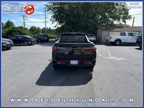 Phantom Black 2026 Hyundai SANTA CRUZ SEL