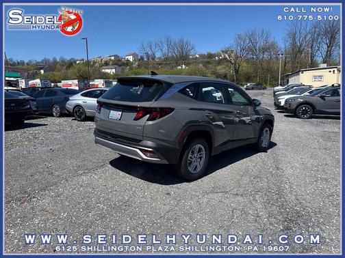 Hampton Gray 2026 Hyundai TUCSON SE