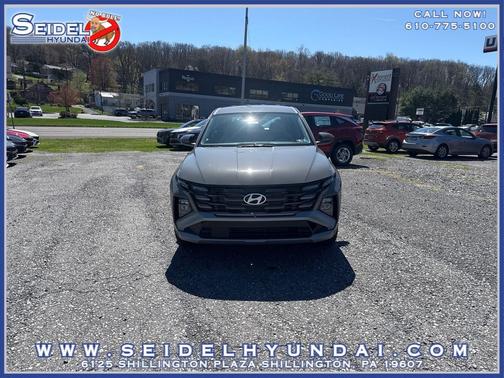 Hampton Gray 2026 Hyundai TUCSON SE