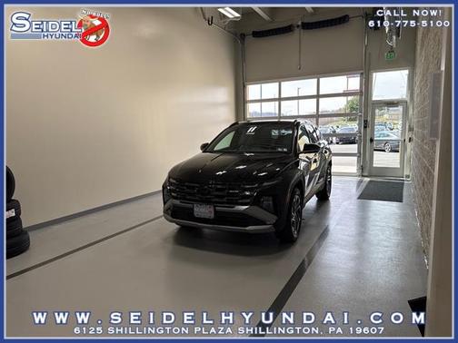 Ash Black 2026 Hyundai TUCSON Hybrid Limited
