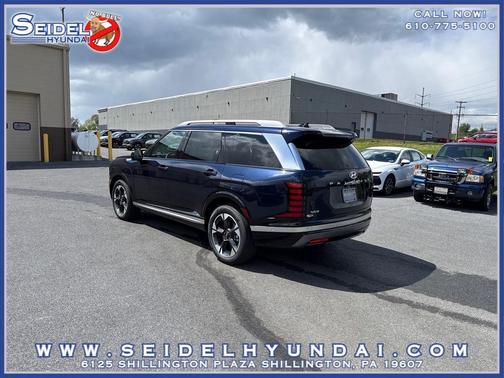 Classy Blue Pearl 2026 Hyundai Palisade Hybrid Limited