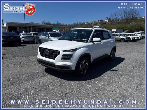 Lunar White 2026 Hyundai VENUE SEL